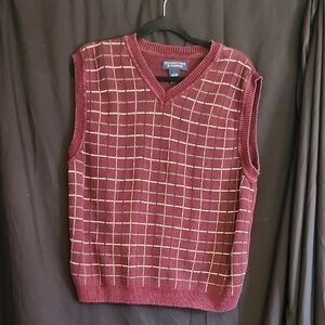 Roundtree Maroon Grid Men's V-Neck Pull Over Sweater Vest L